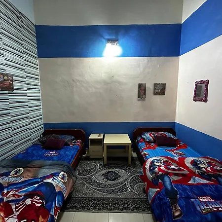 Ziramike Homestay Kampong Baharu Sungai Udang Exterior photo